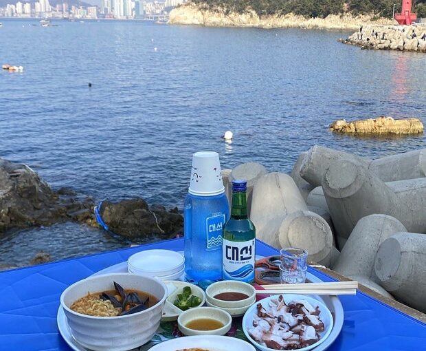 [부산 맛집] 오륙도해녀촌 – 바다를 보며 즐기는 신선한 해산물, 전현무계획 부산 노포