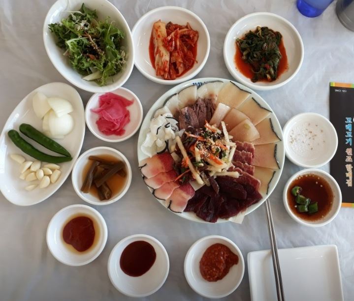 울산 고래고기원조할매집