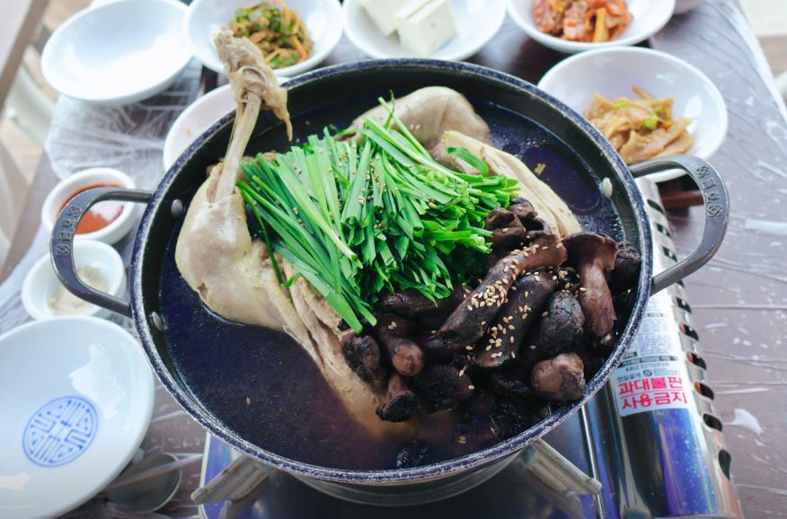 장흥폭포수식당
