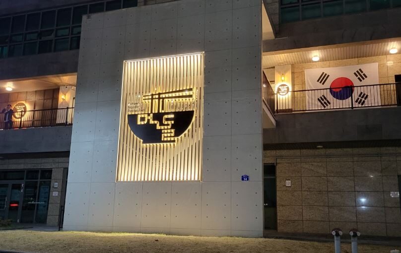 [제주공항 근처 맛집] 먹돌고기국수 제주본점 – 쯔양과 최홍만도 감탄한 고품격 제주 고기국수