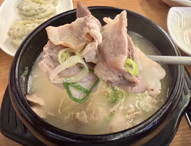 송죽부산밀면국밥